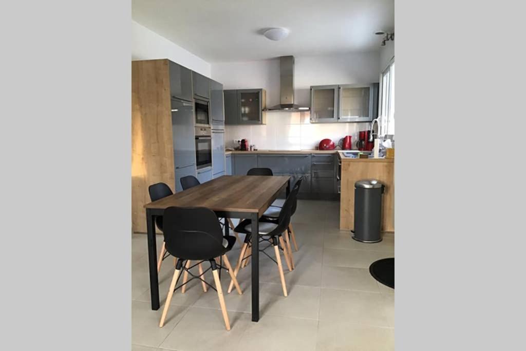 Charmante Maison idéalement située Saint-Gilles-Croix-de-Vie Esterno foto